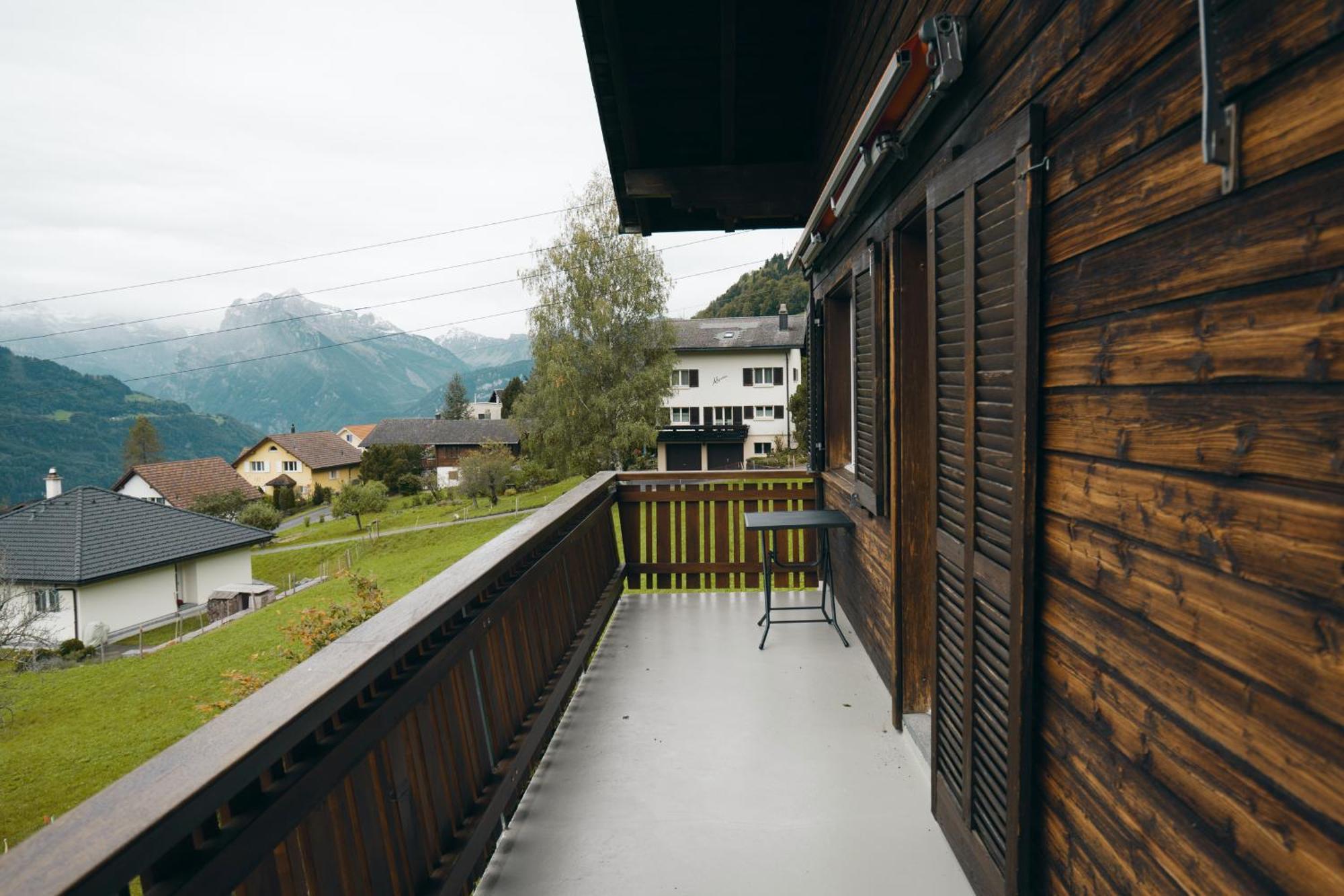 Apartment Im Chalet Biodola Амден Екстериор снимка