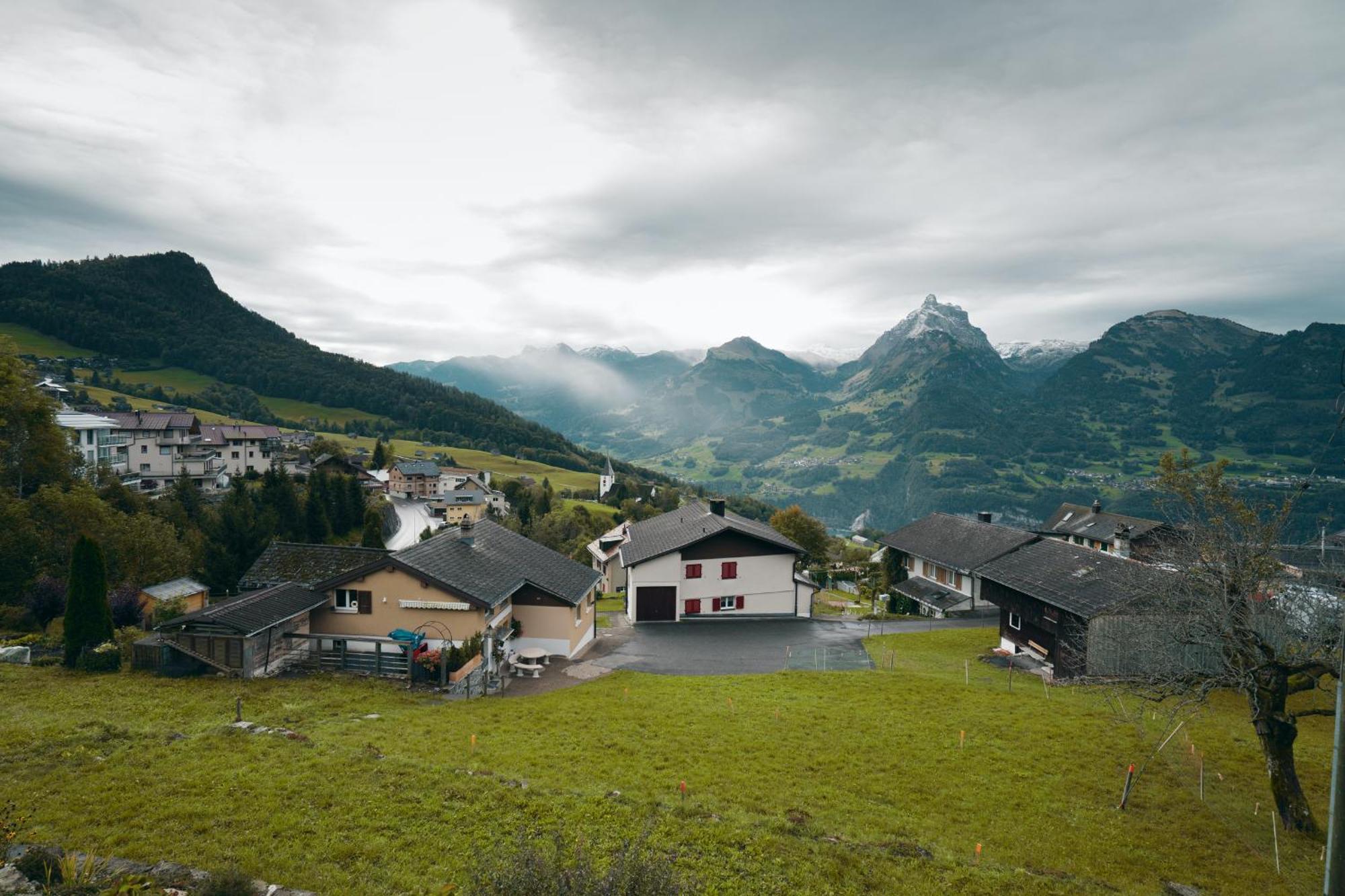 Apartment Im Chalet Biodola Амден Екстериор снимка